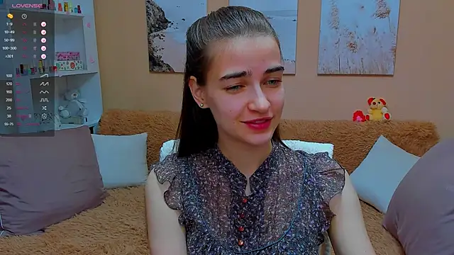 Snapshot of AstoriyaNight chatting on February 9, 2025, 1:56 pm AstoriyaNight online show from February 9, 2025, 1:56 pm