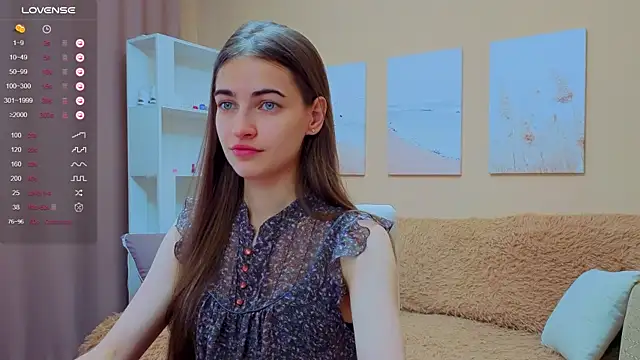 Snapshot of AstoriyaNight chatting on September 18, 2025, 10:06 am AstoriyaNight online show from September 18, 2025, 10:06 am