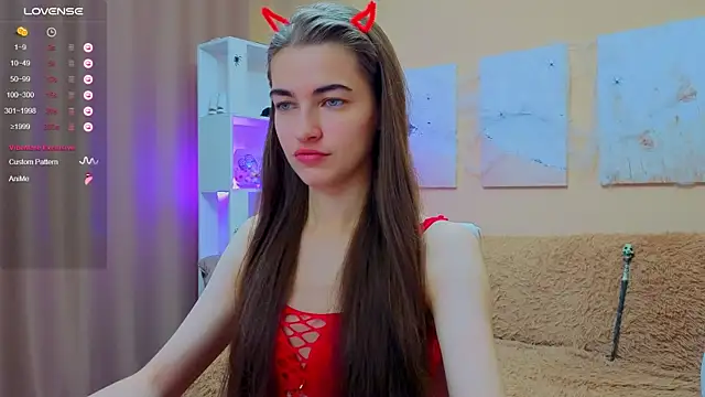 Snapshot of AstoriyaNight chatting on October 31, 2025, 4:13 am AstoriyaNight online show from October 31, 2025, 4:13 am