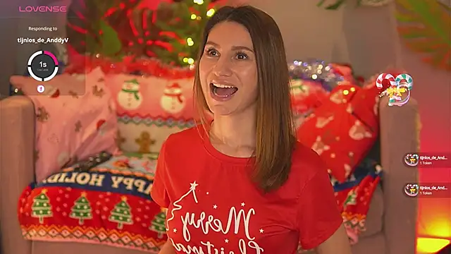 Snapshot of JuliaRichard chatting on December 26, 2024, 12:38 pm JuliaRichard online show from December 26, 2024, 12:38 pm