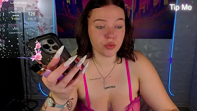 Naomi B1ack online show from July 28, 2026, 1:01 am