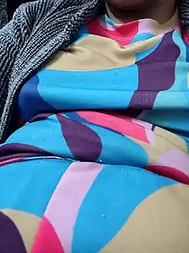 Snapshot of Aaradhya chatting on January 11, 2025, 4:48 am Aaradhya online show from January 11, 2025, 4:48 am