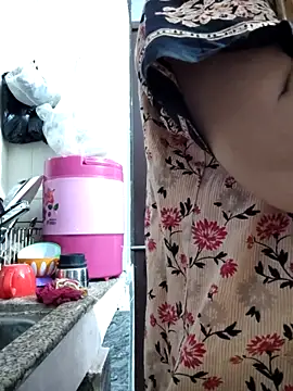 Snapshot of Aaradhya chatting on March 8, 2025, 1:17 am Aaradhya online show from March 8, 2025, 1:17 am