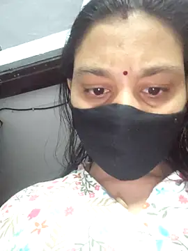 Snapshot of Aaradhya chatting on February 15, 2026, 1:02 am Aaradhya online show from February 15, 2026, 1:02 am