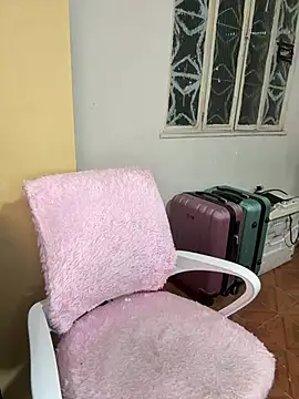 Snapshot of izumikarol chatting on July 13, 2026, 2:03 am izumikarol online show from July 13, 2026, 2:03 am