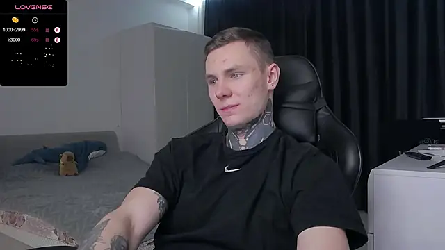 Snapshot of Lechery_boy chatting on January 29, 2025, 11:14 pm Lechery boy online show from January 29, 2025, 11:14 pm