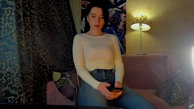 Snapshot of JamieAomi chatting on February 21, 2025, 3:34 am JamieAomi online show from February 21, 2025, 3:34 am