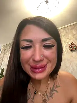 RuslanaXX online show from December 14, 2025, 3:23 am