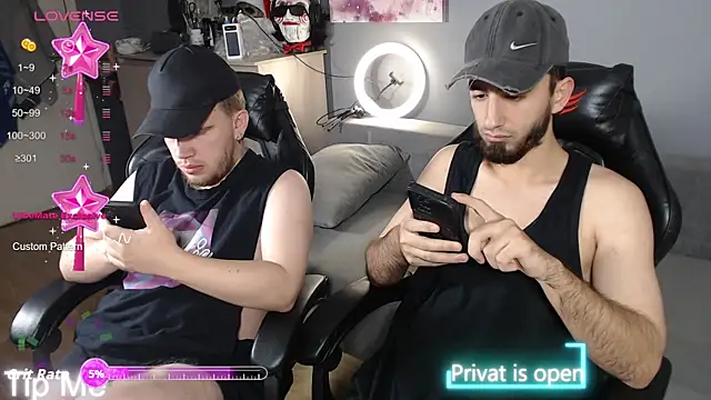 mikienn online show from October 19, 2025, 10:27 am