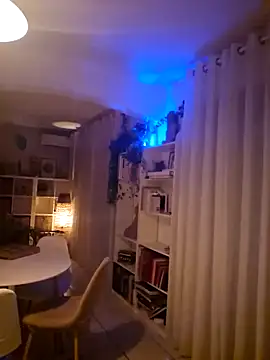 Luna Kitanna online show from December 12, 2024, 8:53 pm