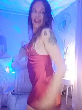 Luna Kitanna online show from June 7, 2026, 1:26 pm