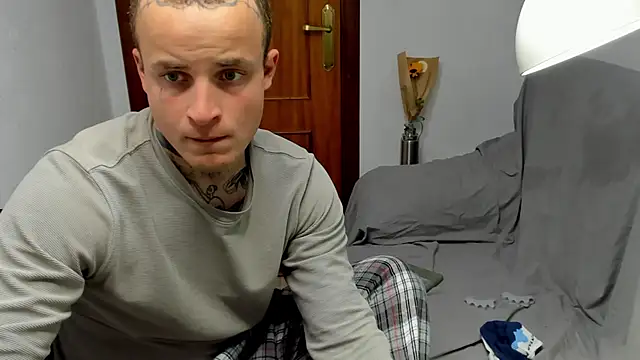 layneinchains online show from April 23, 2026, 3:36 pm