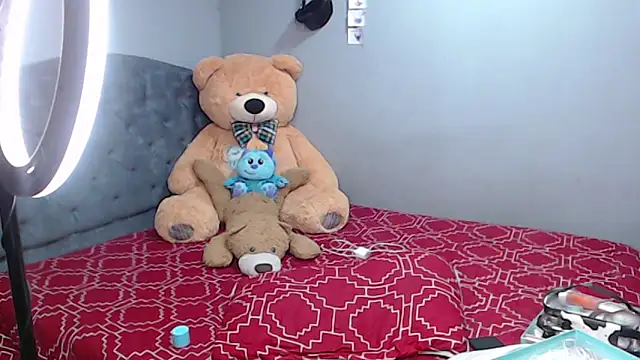 Snapshot of Gaby_foz chatting on July 21, 2026, 3:53 am Gaby foz online show from July 21, 2026, 3:53 am