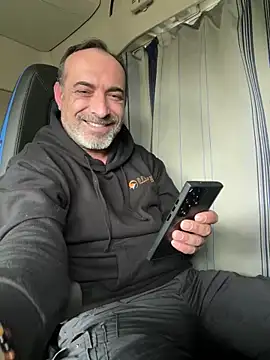 Snapshot of dzhakar chatting on February 27, 2025, 12:34 pm dzhakar online show from February 27, 2025, 12:34 pm