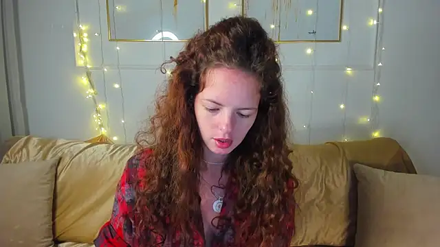 RubyAttwood online show from October 5, 2025, 2:26 pm