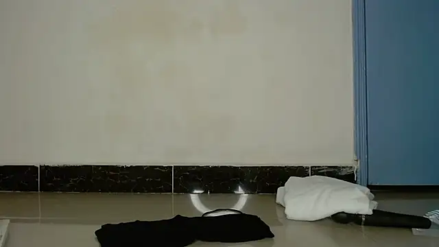 Snapshot of Perqueen chatting on July 27, 2026, 12:17 am Perqueen online show from July 27, 2026, 12:17 am