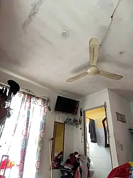 negro15cm17 online show from February 17, 2025, 5:32 pm