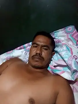 negro15cm17 online show from September 26, 2025, 2:04 am