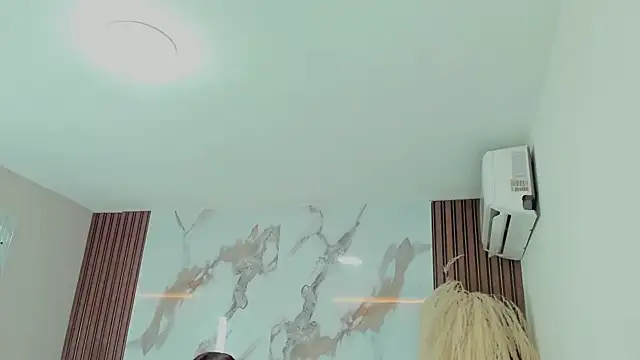 aidaadams online show from March 10, 2025, 12:37 pm