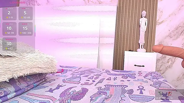 Snapshot of NicholScully chatting on September 20, 2025, 8:54 pm NicholScully online show from September 20, 2025, 8:54 pm