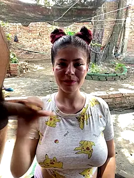 Hotnightsexxx online show from October 15, 2025, 5:35 pm