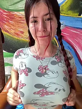 Snapshot of Hotnightsexxx chatting on June 17, 2026, 6:42 pm Hotnightsexxx online show from June 17, 2026, 6:42 pm