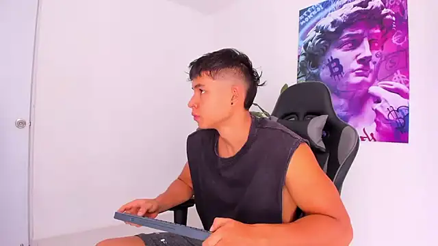 Bray Kevin online show from January 28, 2025, 2:21 pm