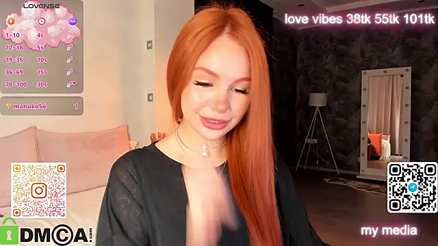 Snapshot of Tracy-Taylor chatting on November 28, 2025, 12:35 am Tracy-Taylor online show from November 28, 2025, 12:35 am