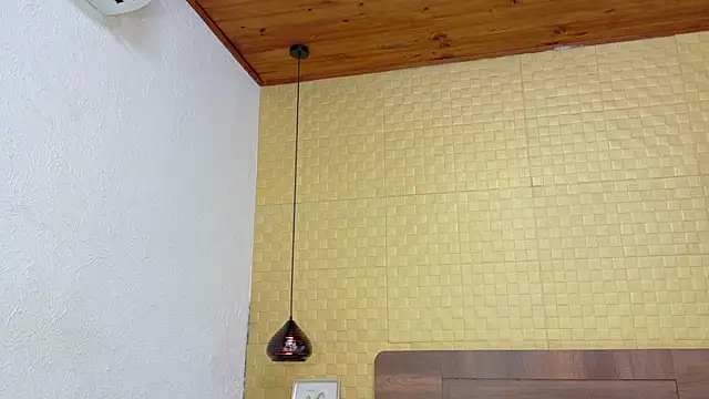 Snapshot of Mrs_booty chatting on January 14, 2025, 1:49 pm Mrs booty online show from January 14, 2025, 1:49 pm