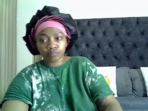 Snapshot of Brown_sexy chatting on February 22, 2026, 10:30 pm Brown sexy online show from February 22, 2026, 10:30 pm