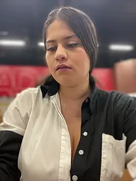 Natalia Cleark09 online show from April 22, 2026, 3:24 pm