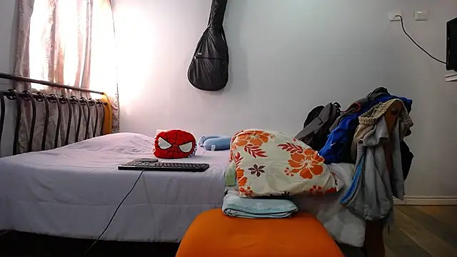 Snapshot of Iam_yourbabyprincess_XD chatting on January 24, 2025, 2:19 pm Iam yourbabyprincess XD online show from January 24, 2025, 2:19 pm