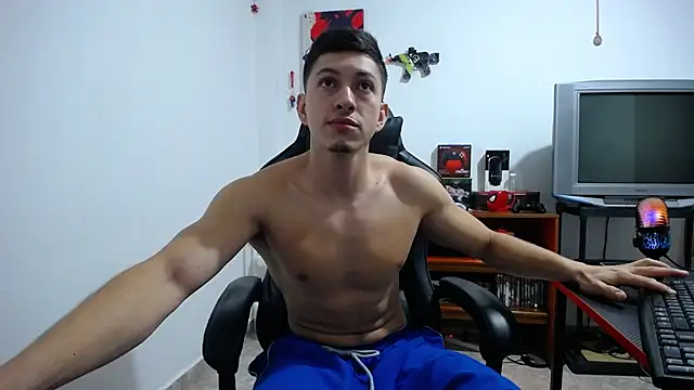 Snapshot of Iam_yourbabyprincess_XD chatting on September 18, 2025, 2:57 am Iam yourbabyprincess XD online show from September 18, 2025, 2:57 am