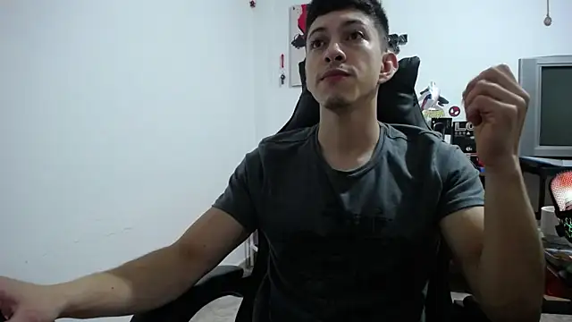 Snapshot of Iam_yourbabyprincess_XD chatting on February 7, 2026, 5:00 am Iam yourbabyprincess XD online show from February 7, 2026, 5:00 am