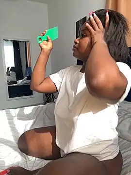 Snapshot of t-Booty_risky_ chatting on September 14, 2025, 12:59 pm t-Booty risky online show from September 14, 2025, 12:59 pm