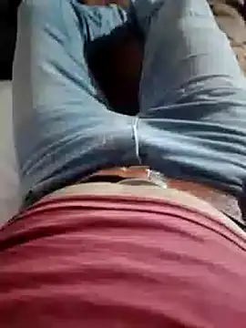 alexisxxxporno online show from September 25, 2025, 7:12 am