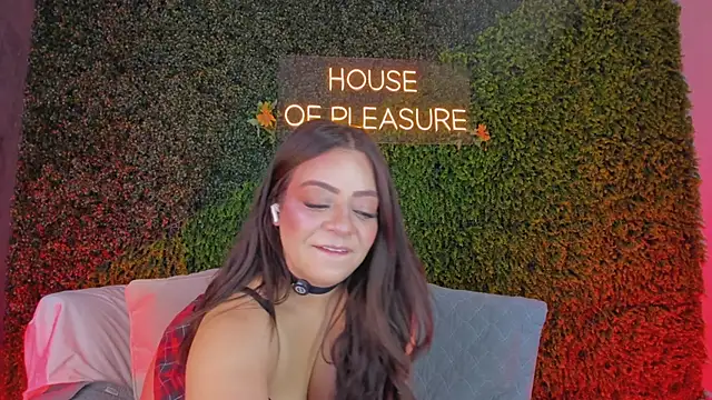 sarah-bonneth online show from February 26, 2026, 11:42 am