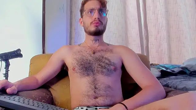 axel giracr online show from March 13, 2025, 7:17 pm