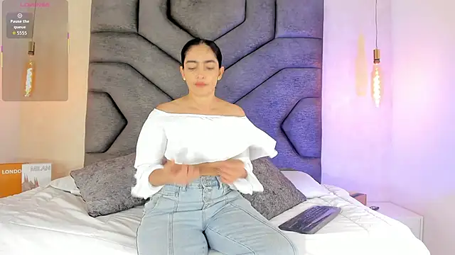 Liinda Saenz online show from June 6, 2026, 11:26 am