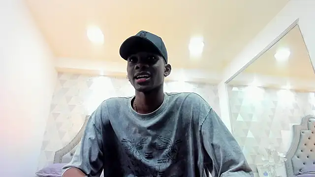 JacksonMuller  online show from January 17, 2025, 3:22 pm