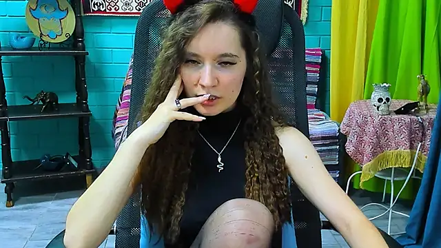 Miss Barbara  online show from March 17, 2025, 12:57 pm