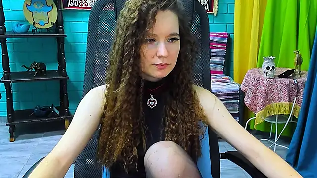 Miss Barbara  online show from March 20, 2025, 3:04 pm