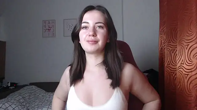 SweetieKendl online show from January 31, 2025, 8:33 pm