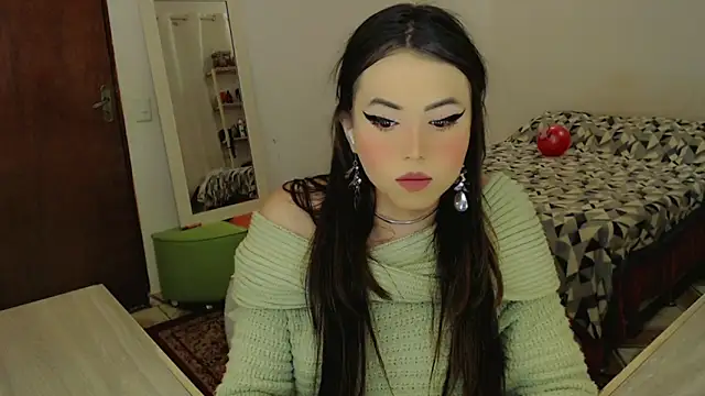 Snapshot of Sophie_Fantasys chatting on June 22, 2026, 4:20 am Sophie Fantasys online show from June 22, 2026, 4:20 am