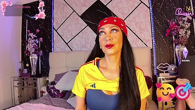 EvelinaGrey online show from June 17, 2026, 7:33 am