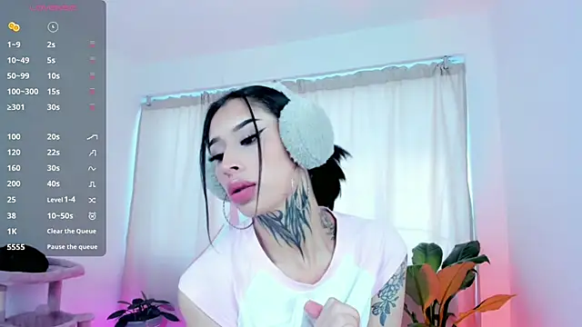 kali ka  online show from February 4, 2025, 12:44 pm