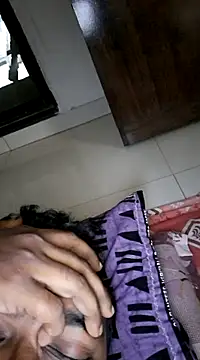 findmemylove online show from January 13, 2025, 8:04 pm