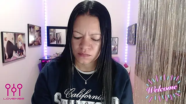 Snapshot of Cristal_w chatting on September 23, 2025, 12:41 pm Cristal w online show from September 23, 2025, 12:41 pm