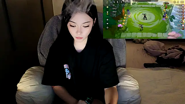 Snapshot of Jennie-007 chatting on October 12, 2025, 10:25 am Jennie-007 online show from October 12, 2025, 10:25 am