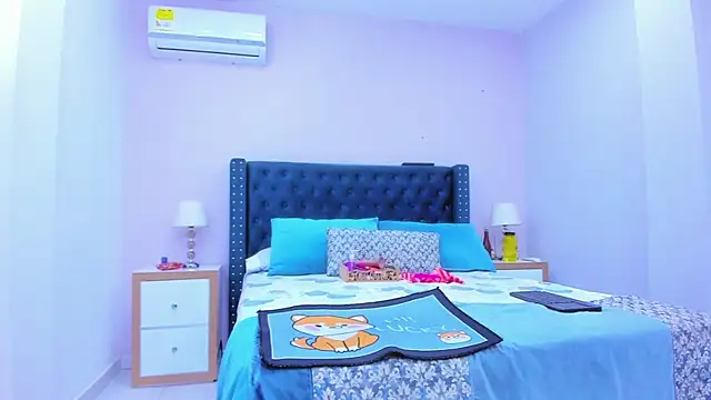 Snapshot of ClayrRosse chatting on February 12, 2025, 5:05 pm ClayrRosse online show from February 12, 2025, 5:05 pm